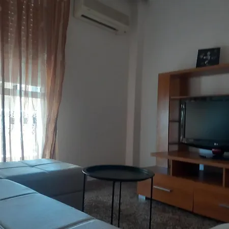 Vasiliki's * Paralía